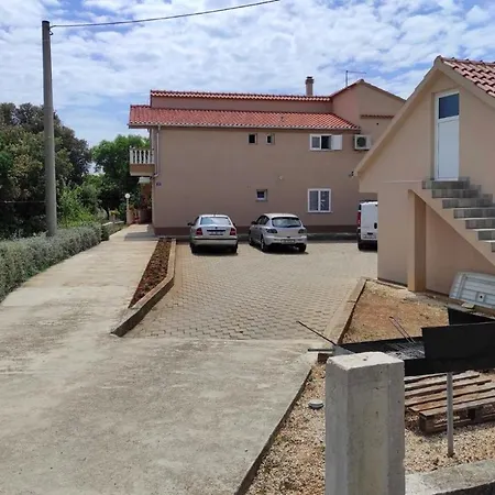 Apartments With Parking Space Sukosan, Zadar - 5888 Апартаменты Сукошан